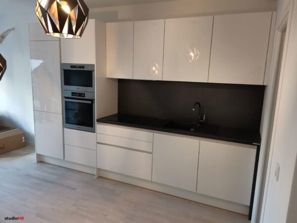 studioHR / završeni projekt 9662032000 / kuhinja Silbermond 01