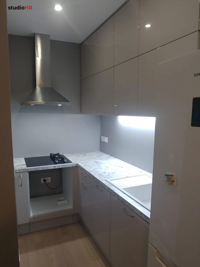 završeni projekt 8645274000, kuhinja po mjeri, model Living