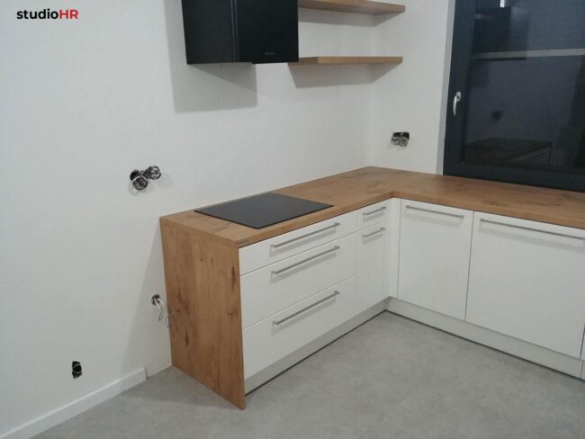 završeni projekt 8665456000, kuhinja po mjeri, model Living