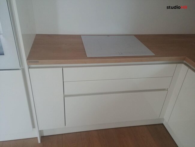završeni projekt 8674080000, kuhinja po mjeri, model Silbermond