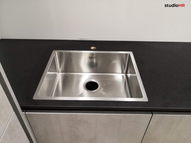 završeni projekt 9628995000, kuhinja po mjeri, model Silbermond