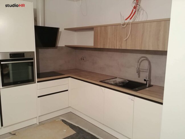 završeni projekt 9629244000, kuhinja po mjeri, model Silbermond