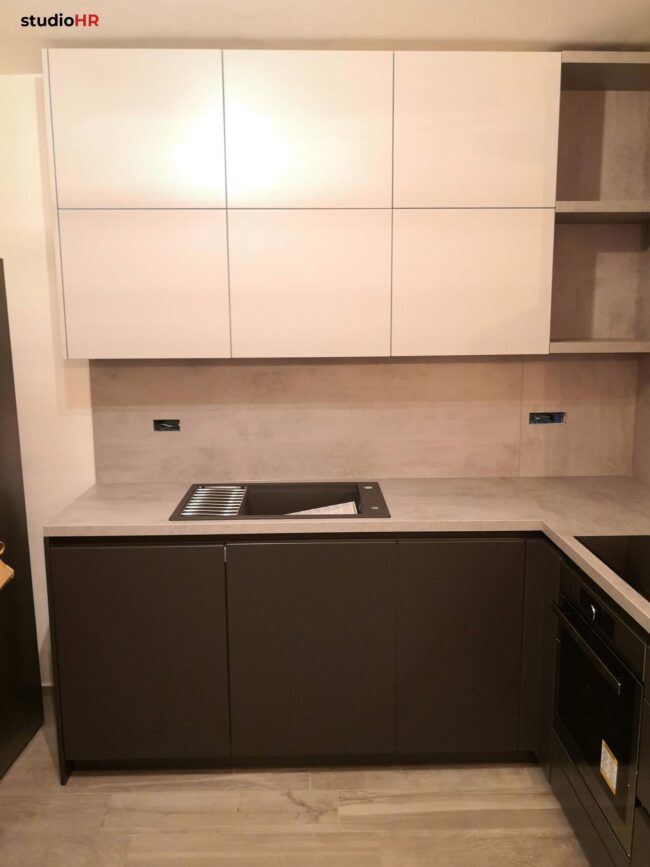 završeni projekt 9644421000, kuhinja po mjeri, model Silbermond