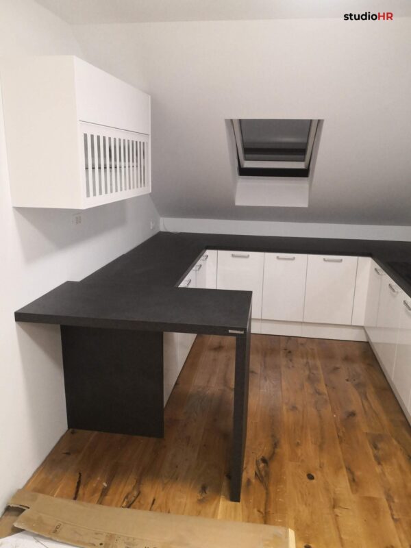 studioHR / završeni projekt 9639395000 / kuhinja Living 01